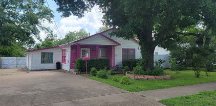 401 Lawrence Ave, Terrell