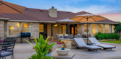 2035 Sunny Cir, Rockwall