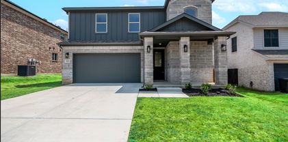103 Brooks Dr, Terrell