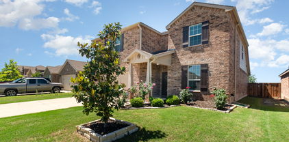 2217 Heaton St, Forney