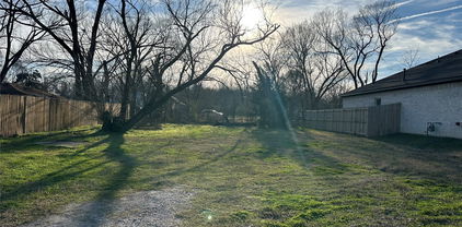 104 Boone St, Terrell