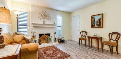 10755 Villager Rd Unit B, Dallas