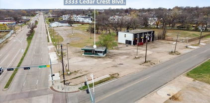 3333 Cedar Crest Blvd, Dallas