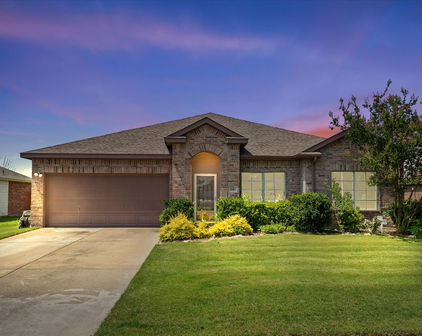 118 Independence Trl, Forney