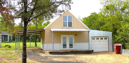 520 Ideal Cir, Quinlan