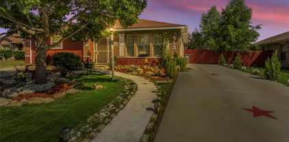 922 Hannah Way, Dallas