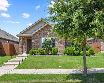 3010 Rosemount Ln, Forney