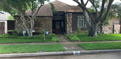 431 Country, Richardson