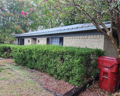 209 E 2nd St, Quinlan