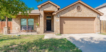 602 Tumbleweed Dr, Forney