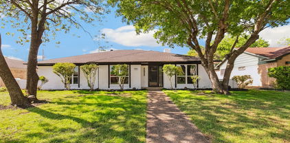 1618 University Dr, Richardson