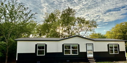5452 County Road 2252nd Rd, Quinlan