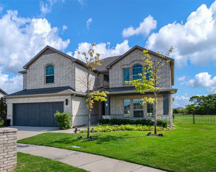 317 St Paul Ct, Heath