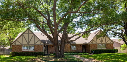 7608 Meadow Oaks Dr Unit 2, Dallas