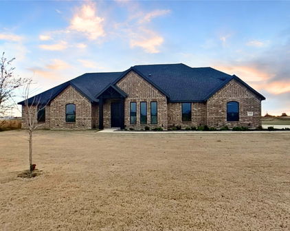 1165 Deerfield Dr, Wills Point