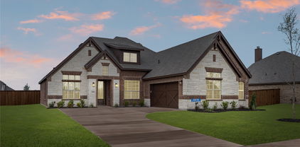 614 Tenor, Forney