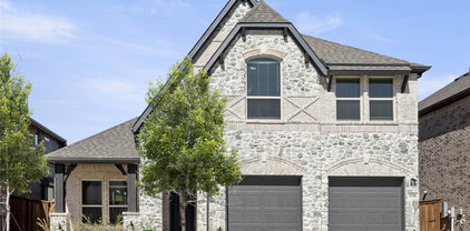 1518 Teton Rd, Forney