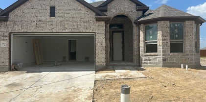 3913 Summerfield Dr, Crandall