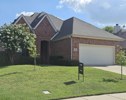 2110 Preston Trl, Forney