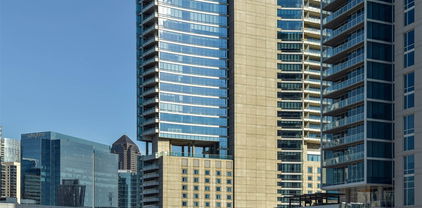 2408 Victory Park Ln Unit 1131, Dallas