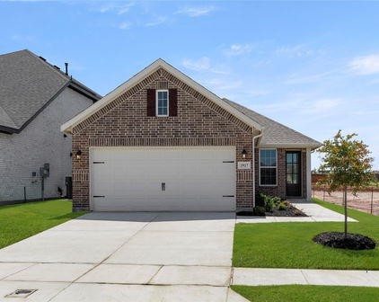 1917 Flaxen Dr, Forney