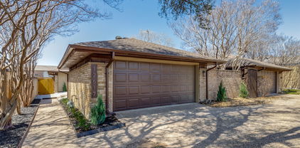 12617 Montfort Dr, Dallas