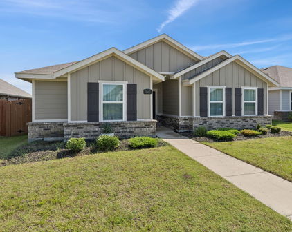 3842 Star Mesa St, Crandall