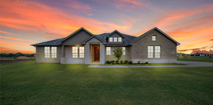 2465 Blackjack Oak Rd, Oak Ridge