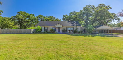 6304 Joe Ramsey Blvd E, Greenville