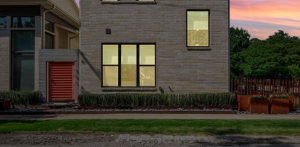 2802 Lee St, Dallas