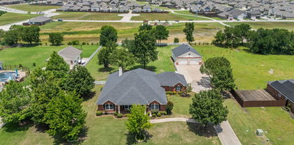 224 Starlight Ln, Royse City