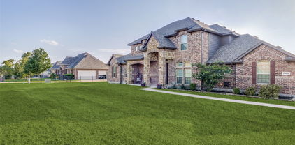 17055 Lochwood Ln, Forney