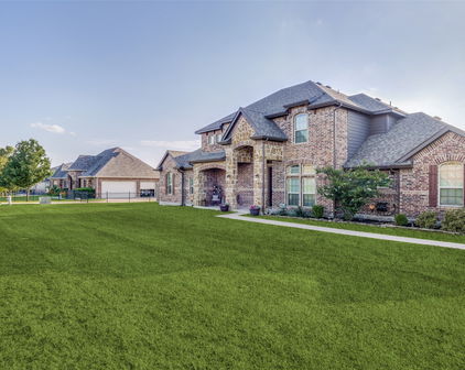 17055 Lochwood Ln, Forney