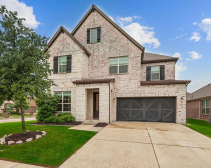 618 Race Dr, Heath