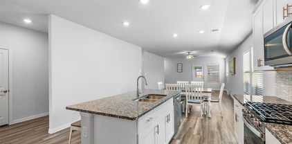 7151 Rolling Waters, Royse City