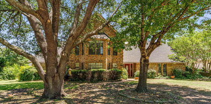 704 Cobblestone Ct, Cedar Hill