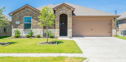1104 Ringgold Rd, Forney