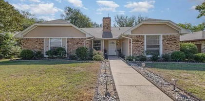 714 Maple Glen Dr, Garland