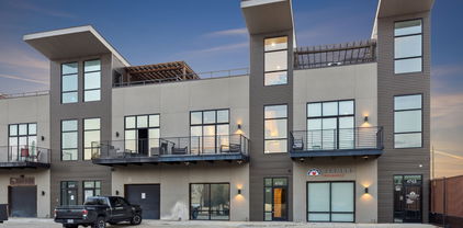 4763 Algiers St Unit 100, Dallas