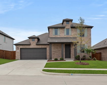 1606 Browder, Forney