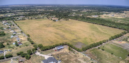 4183 County Rd 2596, Royse City