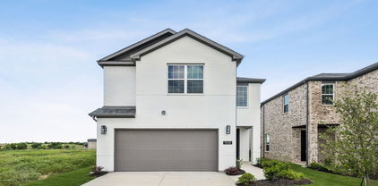 1338 Middlebrooks Dr, Forney