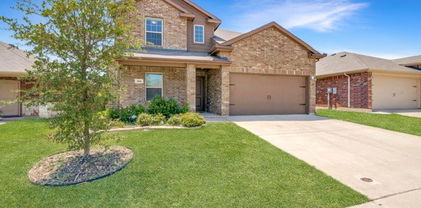914 Decker Dr, Fate