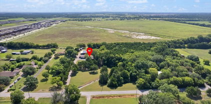 2830 Green Acre Ln, Lancaster