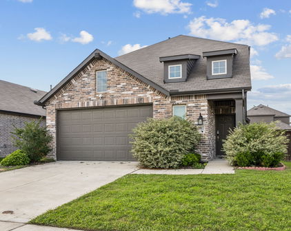 3903 Rochelle Ln, Forney