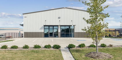 3305 Century Dr, Rowlett