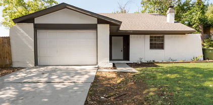 1112 Terrace Trl, Carrollton