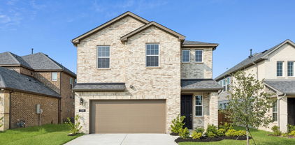 1318 Middlebrooks Dr, Forney