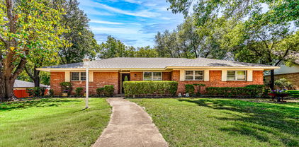 1203 Springbrook Cir, Desoto