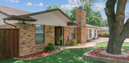 302 Erwin St, Edgewood
